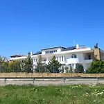 게스트하우스 Ravda Residence