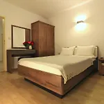 Ravda Residence 4*