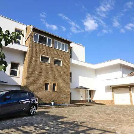 게스트하우스 Ravda Residence