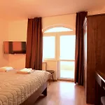 Ravda Residence Gasthuis 4*