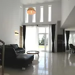 Pensionat Ravda Residence