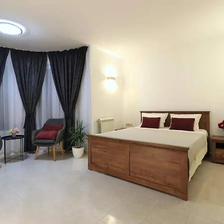 Ravda Residence Гостевой дом