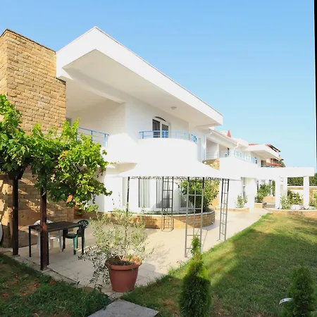Гостевой дом Ravda Residence 4*