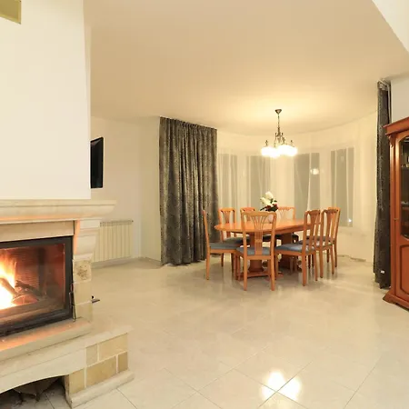 Гостевой дом Ravda Residence 4*