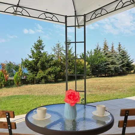 Гостевой дом Ravda Residence