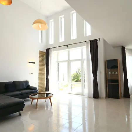 Ravda Residence Гостевой дом 4*