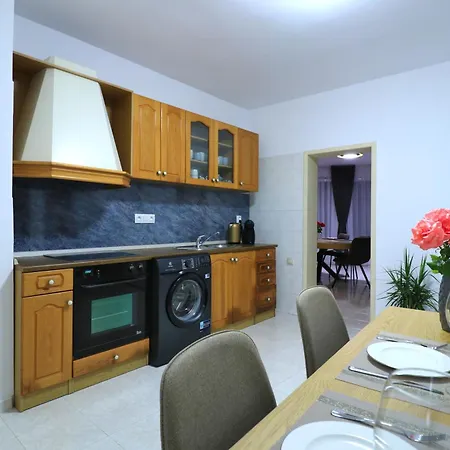 Ravda Residence Гостевой дом 4*