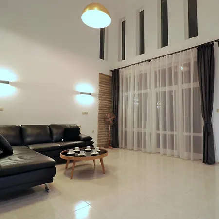 Ravda Residence Гостевой дом