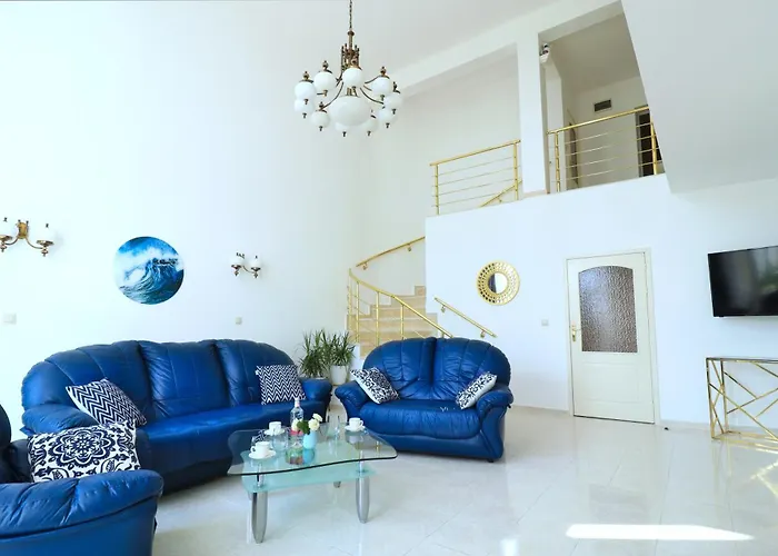 Affittacamere Ravda Residence 4*