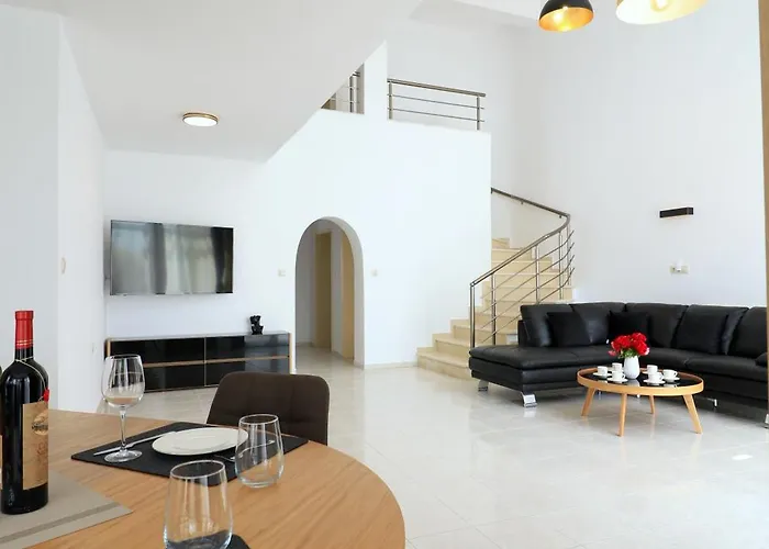 Affittacamere Ravda Residence Ravda